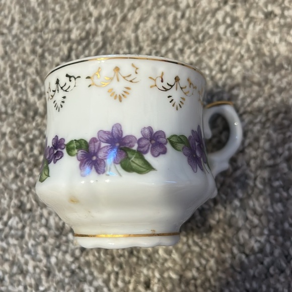 Vintage Inarco Japan purple violets demitasse teacup with saucer - Picture 6 of 6
